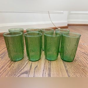 Set of 8 vintage Anchor Hocking Green Wood Grain Glass Juice Glasses 3.75" Tall